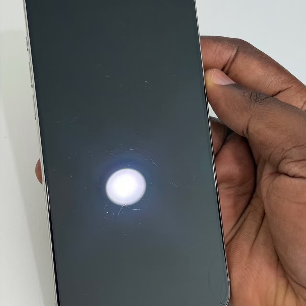 iPhone 15Pro Max 256GB Silver (Locked to Spectrum) FRONT SND BACK CRACKED READ - Picture 8 of 8